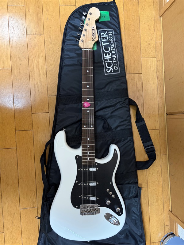 SCHECTER PS-ST-J (WHT/R)の画像